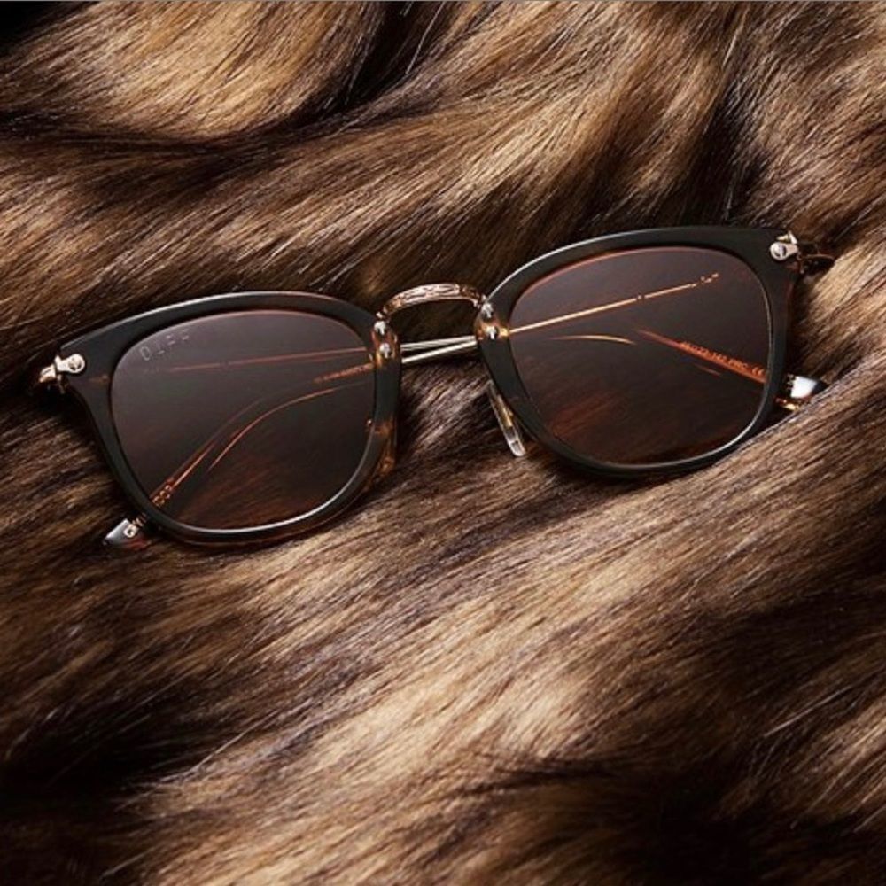 Gryffindor Unisex 46mm Polarized Sunglasses by 
DIFF  NWT Collectors Series - Picture 9 of 17